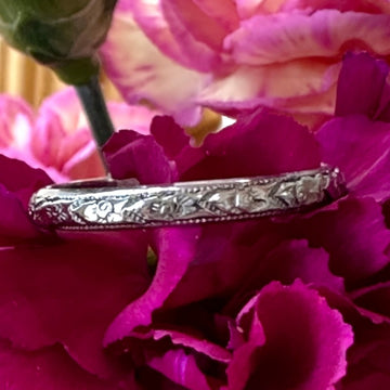 18 Karat White Gold Wedding Band