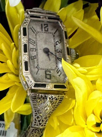 14 Karat White Gold Art Deco Ladies Wristwatch
