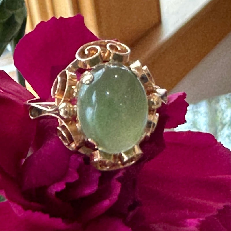 14 Karat Yellow Gold Jade Ring